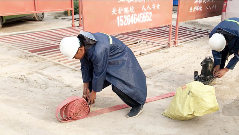 项目部组织防汛演练.jpg
