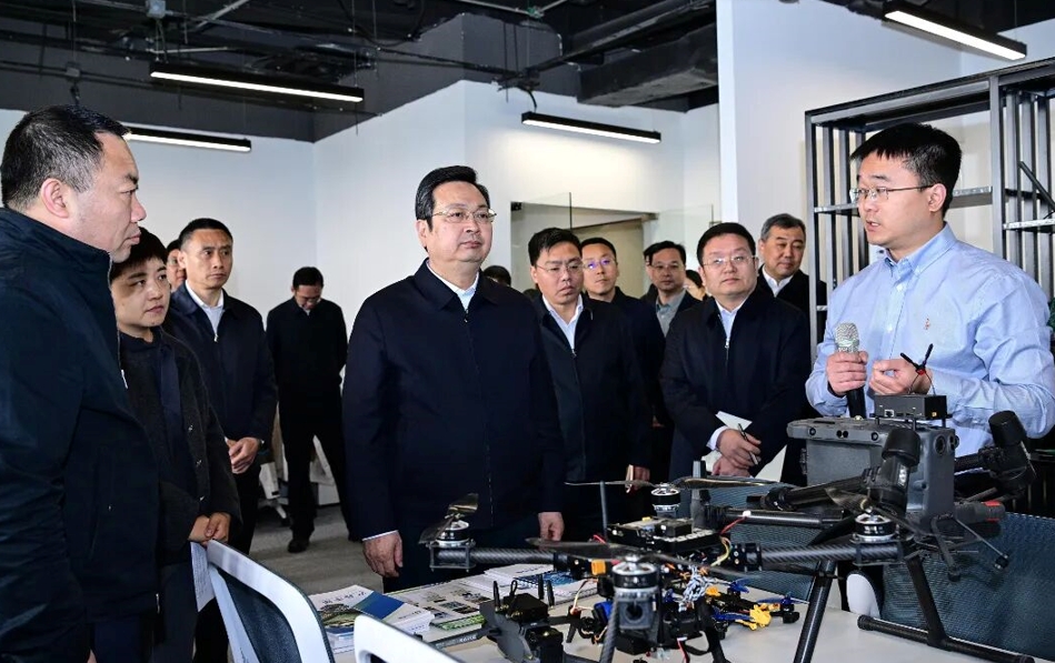 1775810193562649.jpg 1.jpg