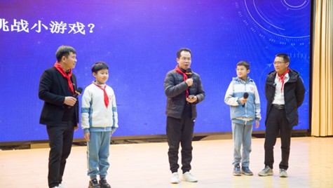 千册《爱牙岛历险记》捐赠校园  助推口腔健康科普4.jpg